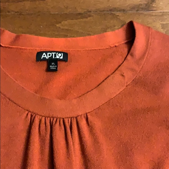 Apt. 9 Pumpkin color long sleeve sweater - Picture 2 of 5